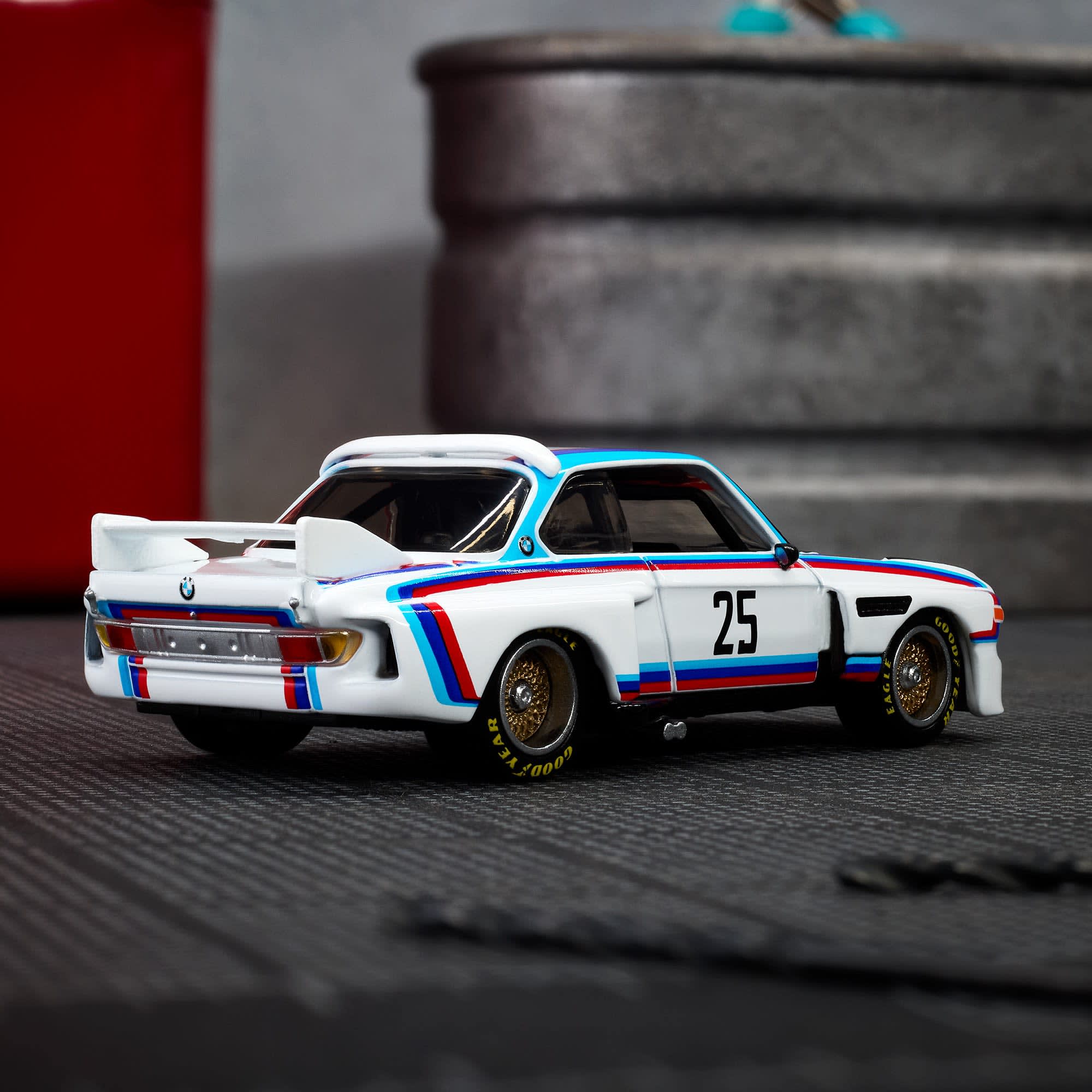 Hot Wheels Elite 64 BMW 3.0 CSL Race de 1975