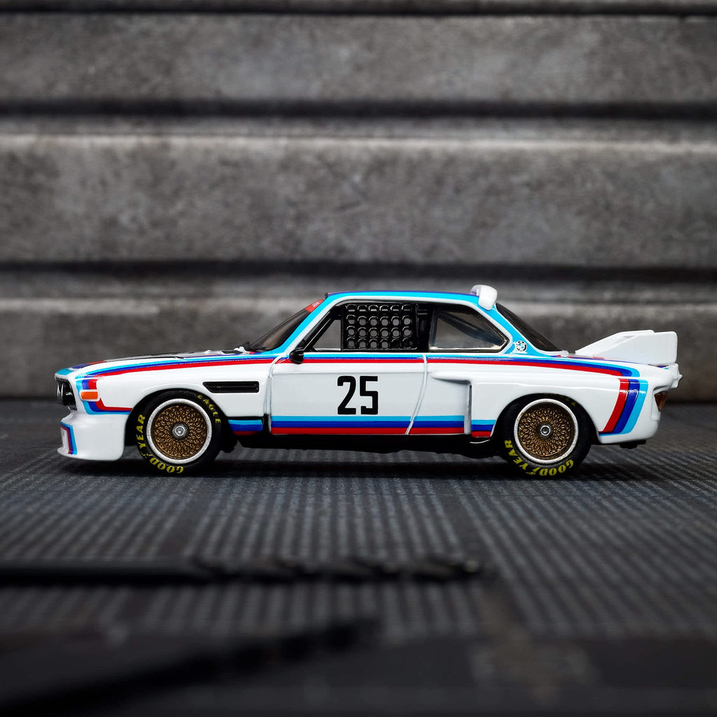 Hot Wheels Elite 64 BMW 3.0 CSL Race de 1975
