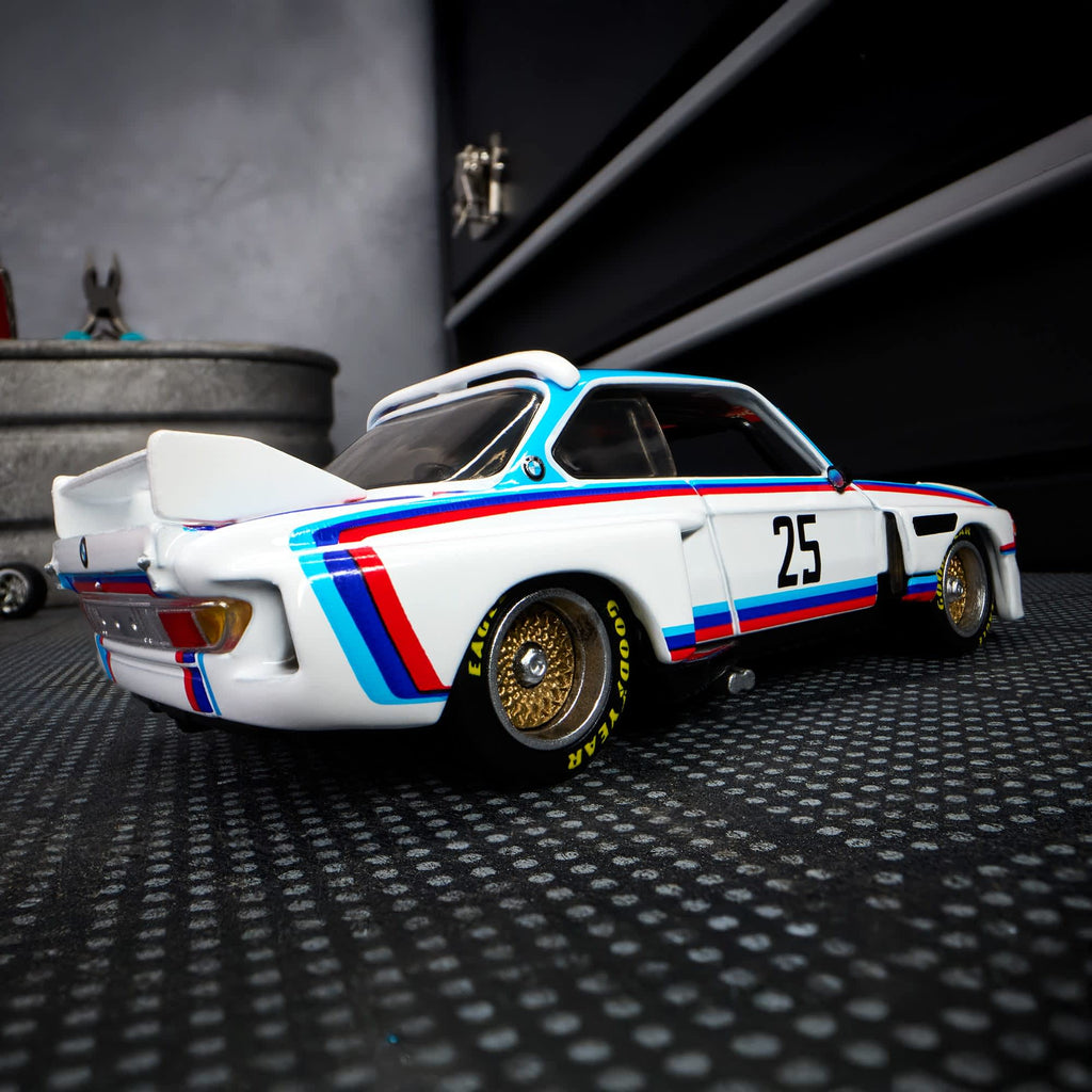 Hot Wheels Elite 64 BMW 3.0 CSL Race de 1975