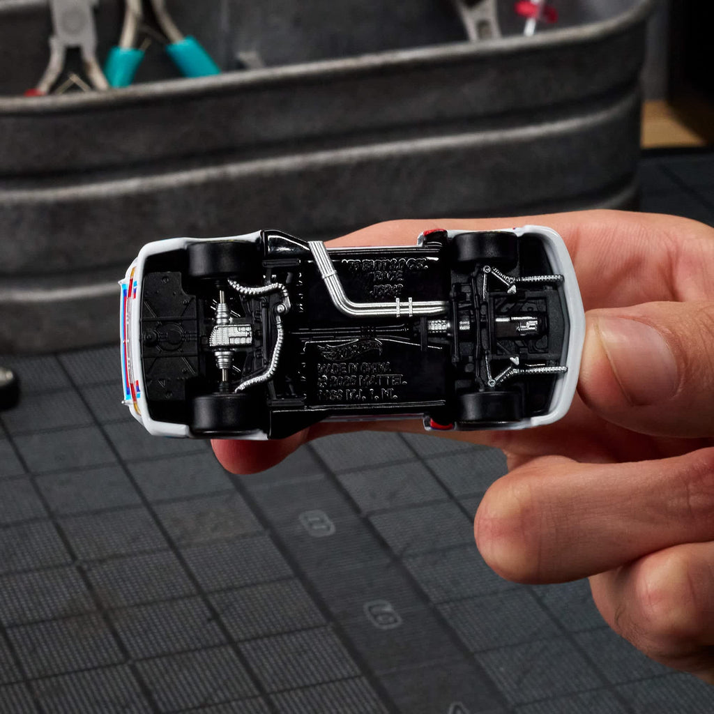 Hot Wheels Elite 64 BMW 3.0 CSL Race de 1975